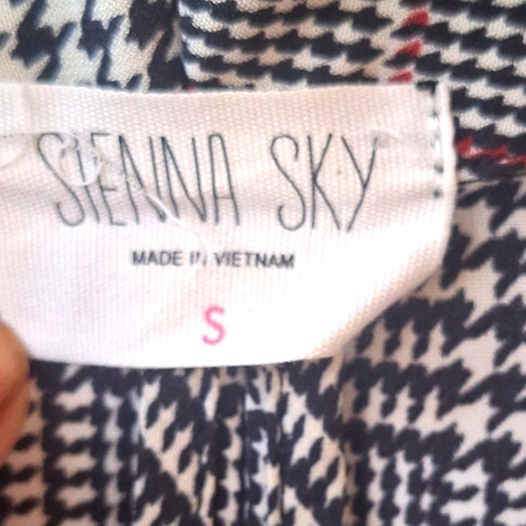 Sienna Sky Lightweight Women's Blazer Open Front With Pockets Size S - Picture 5 of 7